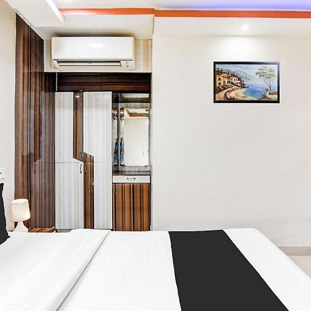 Super Hotel O Tagore Park Ruby Road โกลกาตา ภายนอก รูปภาพ